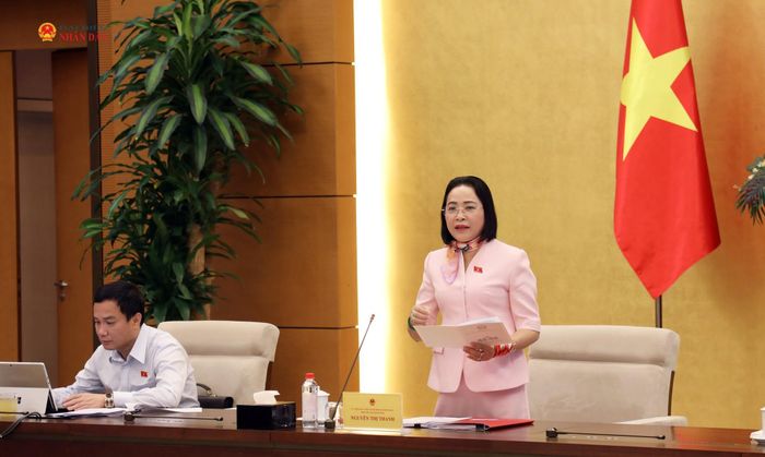 Phó Chủ tịch Quốc hội Nguyễn Thị Thanh phát biểu chỉ đạo tại phiên giải trình