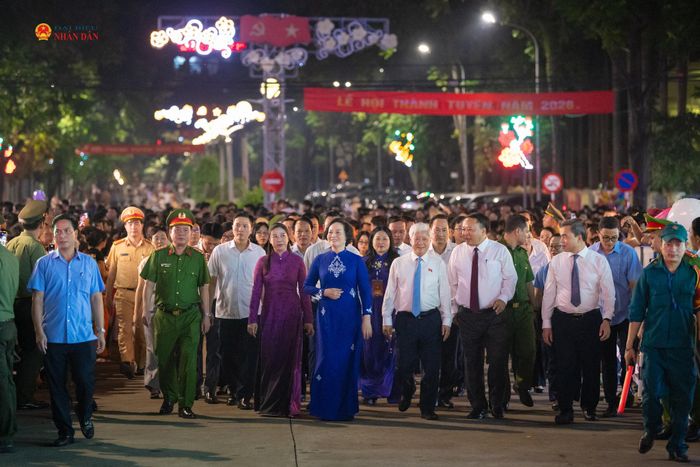 Phó Chủ tịch Thường trực Quốc hội Đỗ Văn Chiến dự Đêm hội Thành Tuyên năm 2026