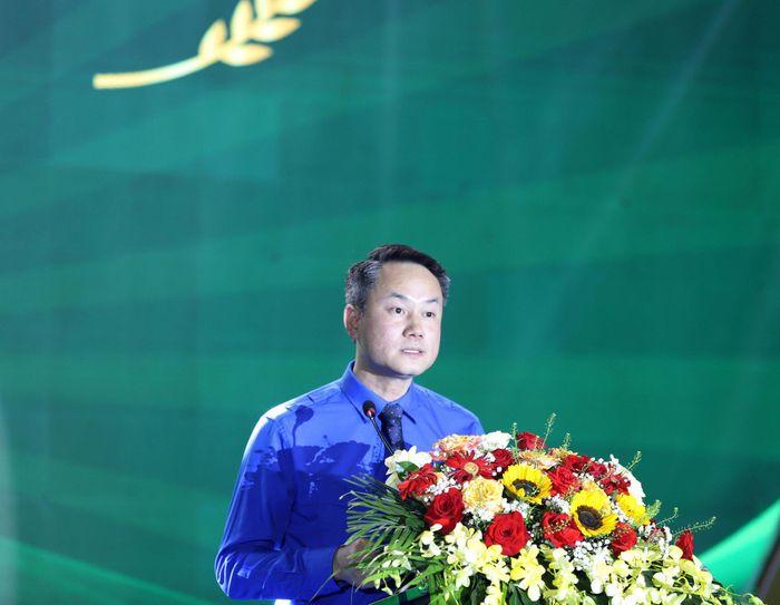 Anh Nguyễn Kim Quy, Bí thư Trung ương Đoàn, Chủ tịch T.Ư Hội Liên hiệp thanh niên Việt Nam phát biểu tại chương trình.