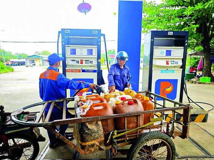 Hệ thống phân phối xăng dầu được định hướng tinh gọn các khâu trung gian, tăng minh bạch và làm rõ trách nhiệm bảo đảm nguồn cung