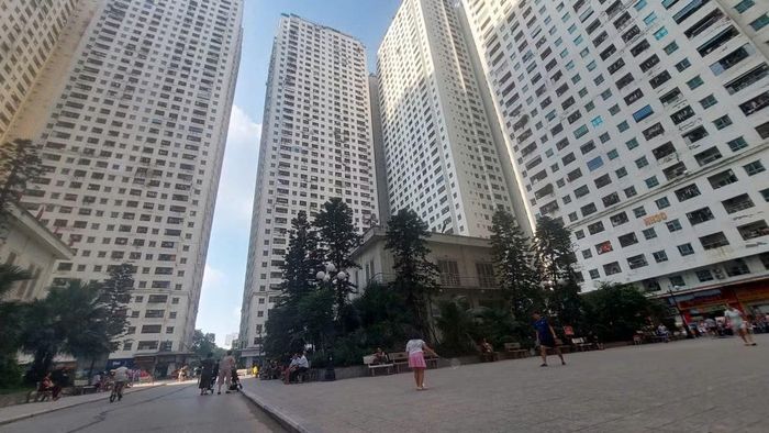 Tổ hợp HH Linh Đàm hiện có khoảng 10.000 căn hộ với hơn 40.000 cư dân sinh sống.