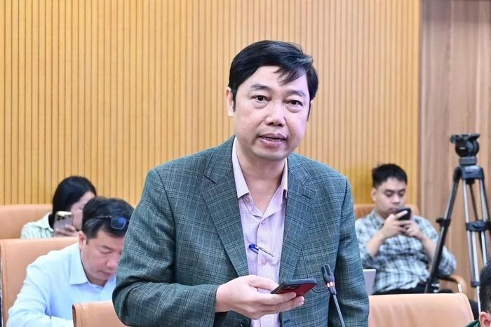 Ông Nguyễn Quang Tin, Phó Vụ trưởng Vụ Khoa học Công nghệ, thông tin về kết quả triển khai Hệ thống truy xuất nguồn gốc nông sản tại họp báo của Bộ Nông nghiệp và Môi trường. Ảnh: K.C