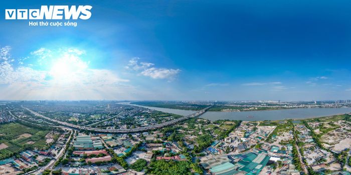 Từ cầu Thanh Trì đến cầu Mễ Sở có diện tích khoảng 3.435 ha, dân số dự kiến khoảng 499.000 người, cao nhất trong 3 phân đoạn.