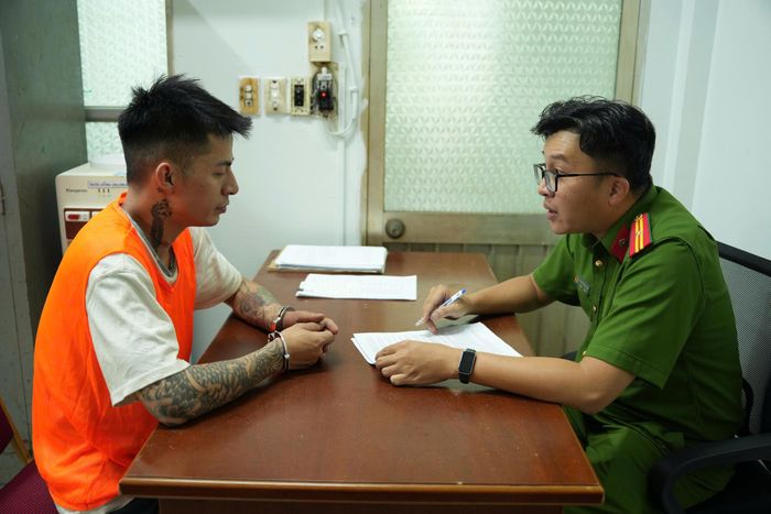 Lê Miền Nam tại cơ quan côgn an. (Ảnh: CACC)