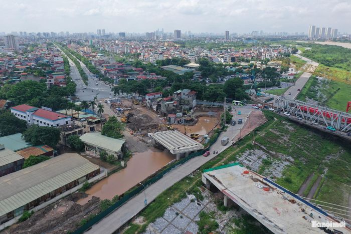 Việc xây dựng cầu mới được kỳ vọng góp phần nâng cao năng lực vận tải đường bộ, đường sắt và đường thủy qua khu vực sông Đuống.