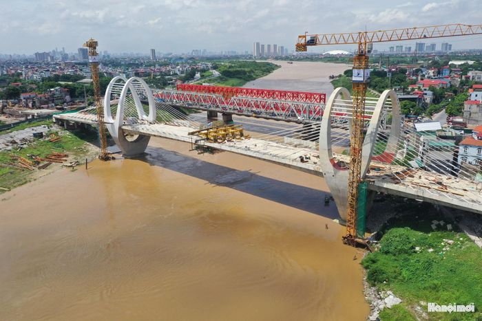 Cầu Đuống mới được kỳ vọng sẽ góp phần đồng bộ hạ tầng giao thông khu vực phía Đông Hà Nội, tăng cường kết nối với Bắc Ninh, đồng thời giảm áp lực cho Quốc lộ 1, đặc biệt trong các dịp cao điểm và lễ, Tết. Công trình cũng sẽ nâng cao năng lực kết nối giữa hai bờ sông Đuống và cải thiện khả năng lưu thông trên cửa ngõ phía Đông của Thủ đô.