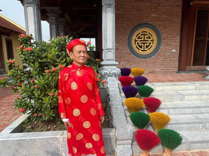 Ông Bùi Yến Quân hậu duệ của cụ Bùi Bằng Đoàn. Ảnh: Kim Xuyến