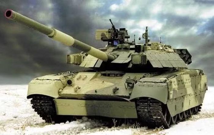 Một trong số chúng đã được thử nghiệm tại thao trường Yuma ở Arizona, Mỹ. Năm 2025, một chiếc T-84 được phát hiện đang di chuyển trên một con đường nhựa đến thao trường bắn đạn thật.