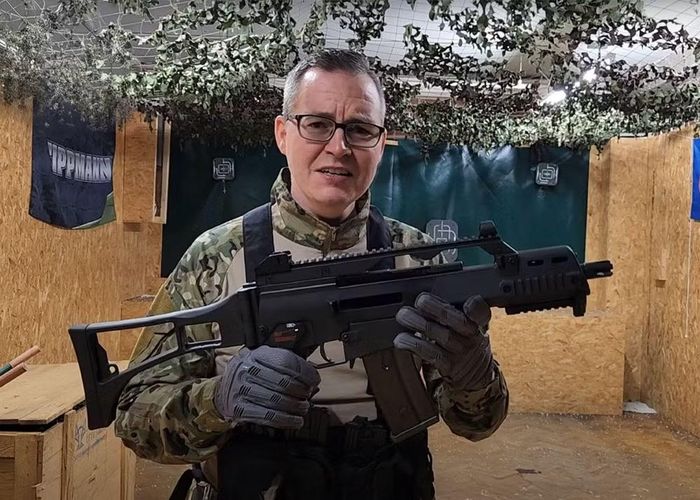 Cần lưu ý, khẩu G39 thực chất được chế tạo dựa trên súng trường Heckler & Koch HK437 sử dụng đạn .300 Blackout (7,62×35 mm).