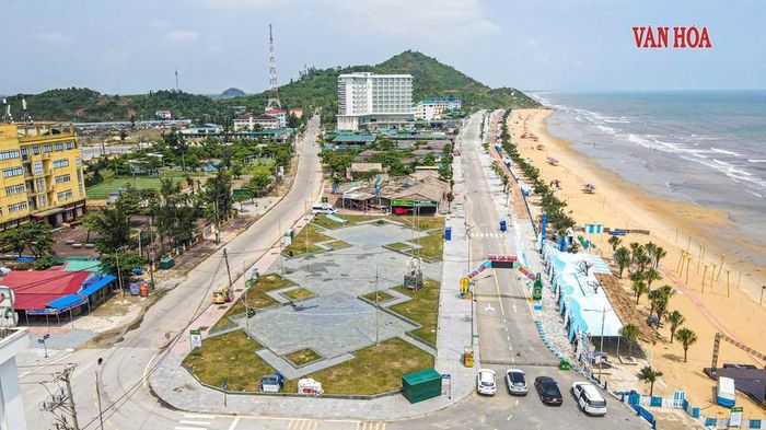 Thiên Cầm là bãi biển đẹp nổi tiếng cả nước nhưng lâu nay chưa có nhà đầu tư xứng tầm