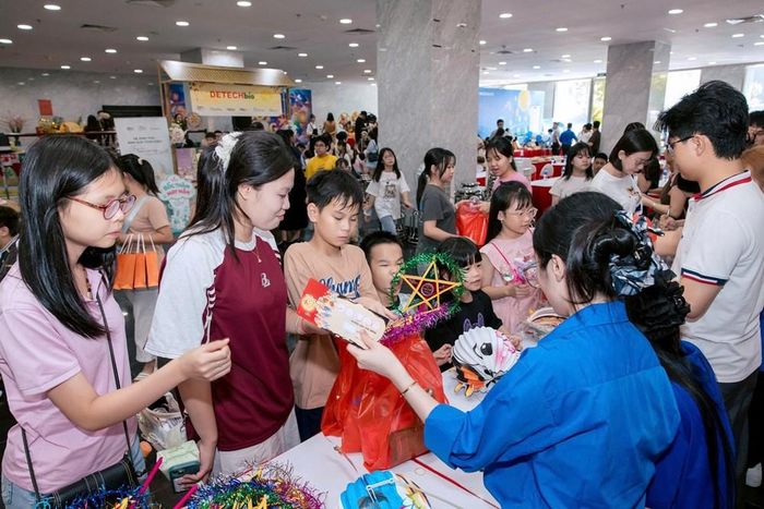 Hoạt động trải nghiệm
