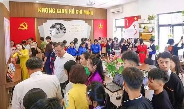 Toàn cảnh sự kiện