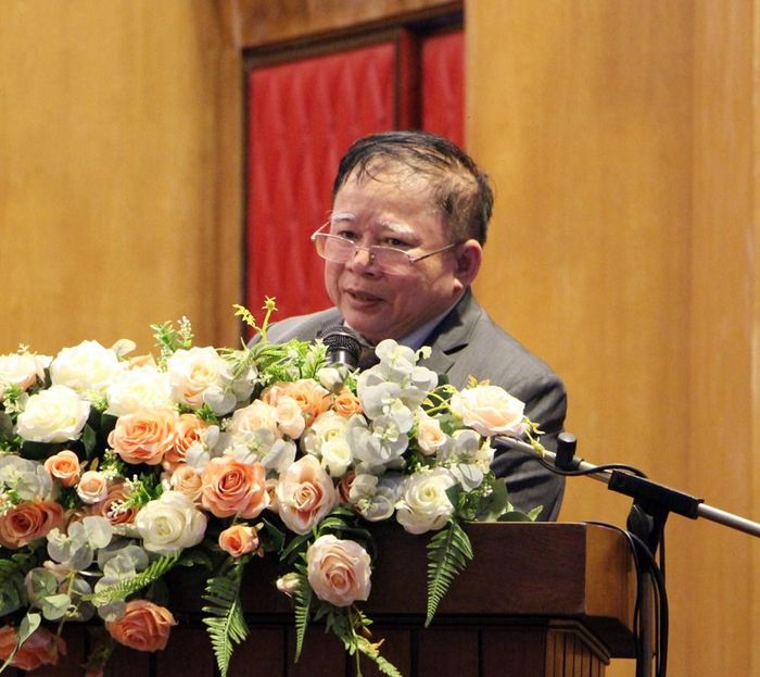 GS.TSKH Bùi Văn Ga trình bày báo cáo sơ bộ kết quả khảo sát chính thức