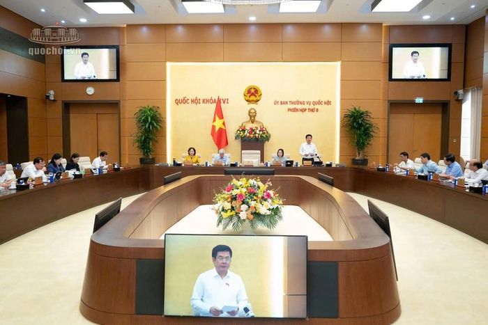 Phiên họp Ủy ban Thường vụ Quốc hội sáng 21/9. Ảnh: Media Quốc hội
