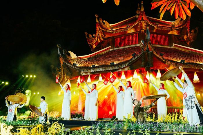 "Khai Văn" đã tôn vinh hành trình phát triển của nền giáo dục và đạo học Việt Nam, khẳng định sức sống của các giá trị văn hiến Thăng Long-Hà Nội.