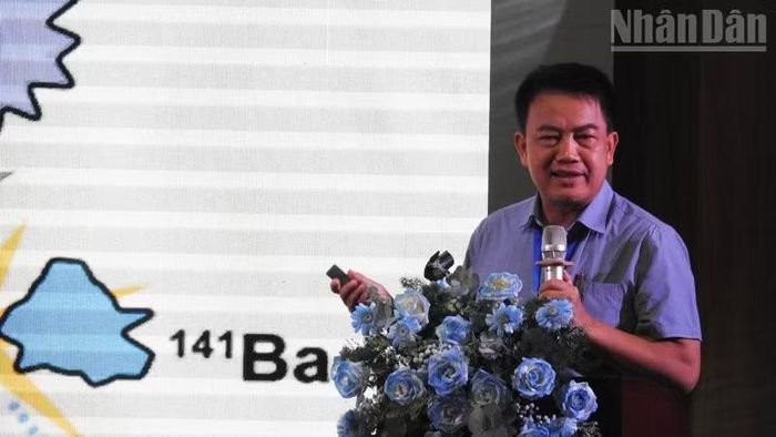 Các chuyên gia tham gia thảo luận tại hội thảo.