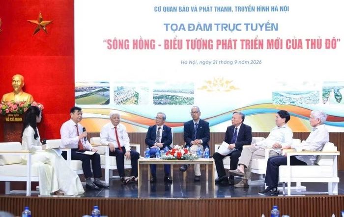 Quang cảnh tọa đàm "Sông Hồng - biểu tượng mới của Thủ đô". Ảnh: Quang Thái.
