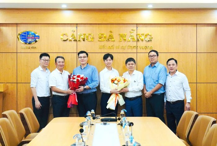 Lãnh đạo Cảng Đà Nẵng tiếp và làm việc với lãnh đạo Hãng tàu WanHai.