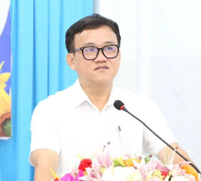  TS-BS Huỳnh Minh Chín 
