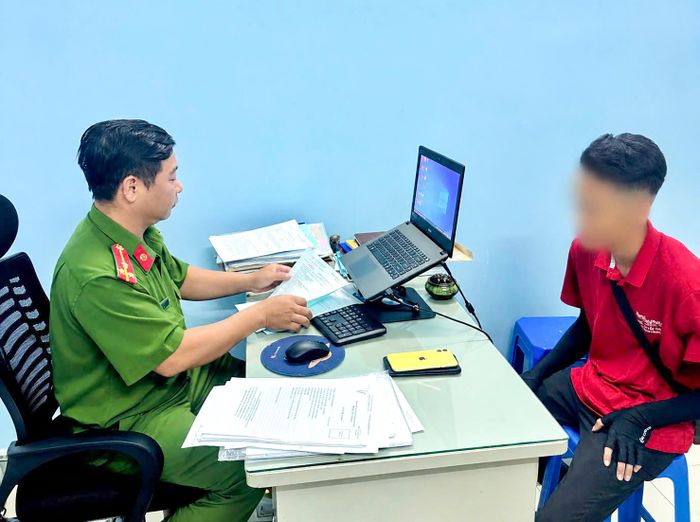 N. tại cơ quan Công an. Ảnh: CÔNG AN CUNG CẤP