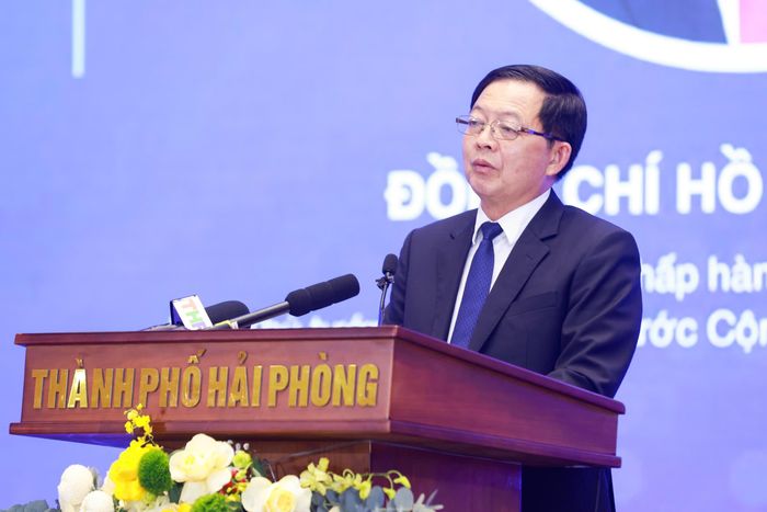  Phó Thủ tướng Hồ Quốc Dũng phát biểu tại diễn đàn. Ảnh: PHÚ LƯƠNG 