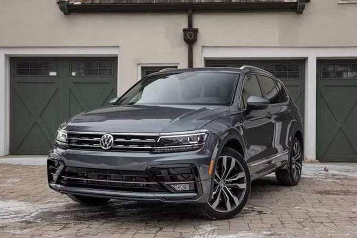 Triệu hồi hơn 208.000 xe Volkswagen Tiguan và Teramont lỗi hệ thống lái.