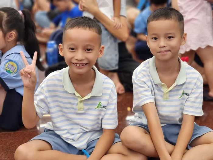 Chương trình tạo ra một sân chơi ấm áp cho các em.