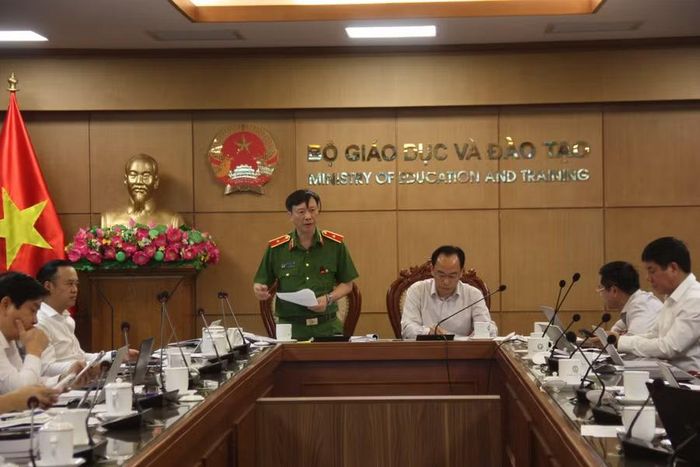 Thiếu tướng Nguyễn Ngọc Cương phát biểu.