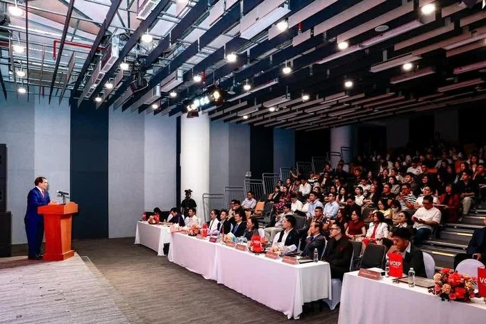 TS. Ngô Quang Xuân - nguyên Đại sứ Việt Nam tại Liên hợp quốc chia sẻ tại Diễn đàn. (Nguồn: BTC)