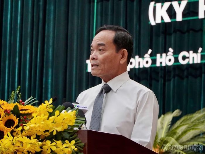 Bí thư Thành ủy TPHCM Trần Lưu Quang phát biểu chỉ đạo.
