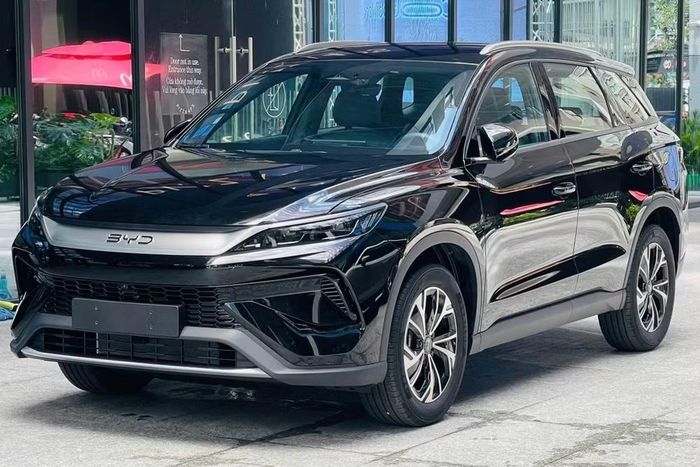 Những chiếc xe BYD Sealion 5 đầu tiên đã có mặt tại Việt Nam để chuẩn bị ra mắt thị trường - Ảnh: Đại lý