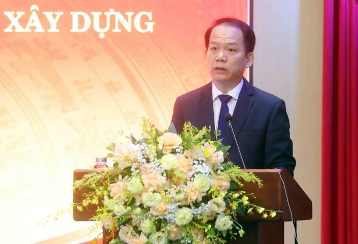 Bộ trưởng Bộ Tư pháp Hoàng Thanh Tùng phát biểu tại hội thảo. Ảnh: Lê Kiên