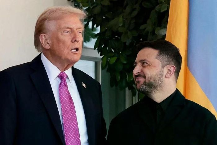 Tổng thống Mỹ Donald Trump và Tổng thống Ukraine Volodymyr Zelensky. (Ảnh: Reuters)