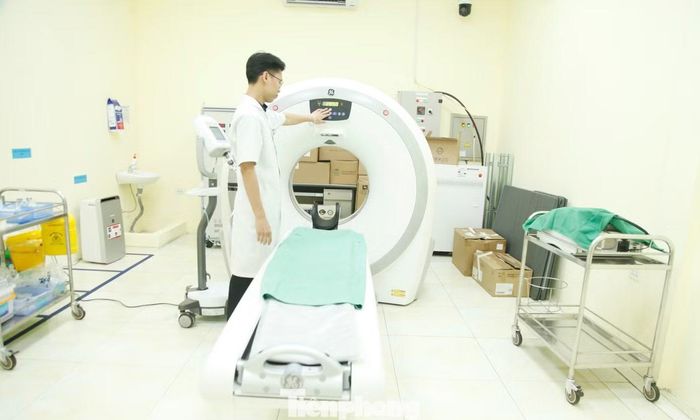 Máy CT tại Bệnh viện Ung bướu thành phố Bắc Ninh trong gói thầu với Công ty Việt Mỹ. Ảnh: Nguyễn Thắng.