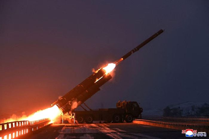 Một vụ phóng tên lửa của Triều Tiên. (Ảnh: KCNA)