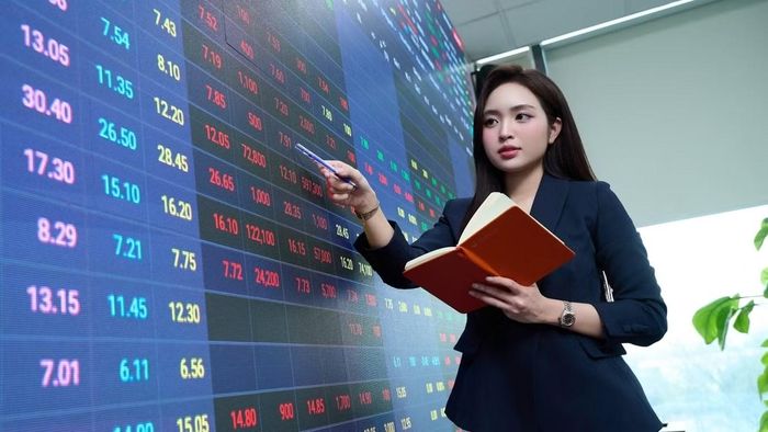 Giao dịch của lãnh đạo doanh nghiệp phản ánh hành vi hơn là giá trị cổ phiếu. Ảnh: Internet.