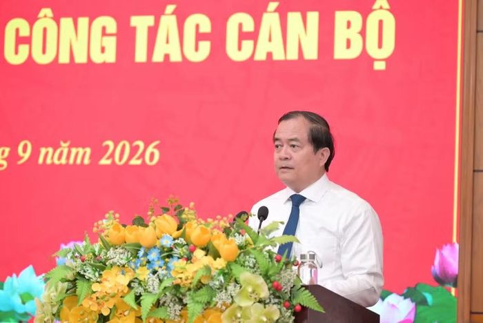  Ủy viên Ban Thường vụ Tỉnh ủy, Chủ tịch HĐND tỉnh Nguyễn Hồng Thanh phát biểu tại buổi lễ. Ảnh: Kiên Định. 