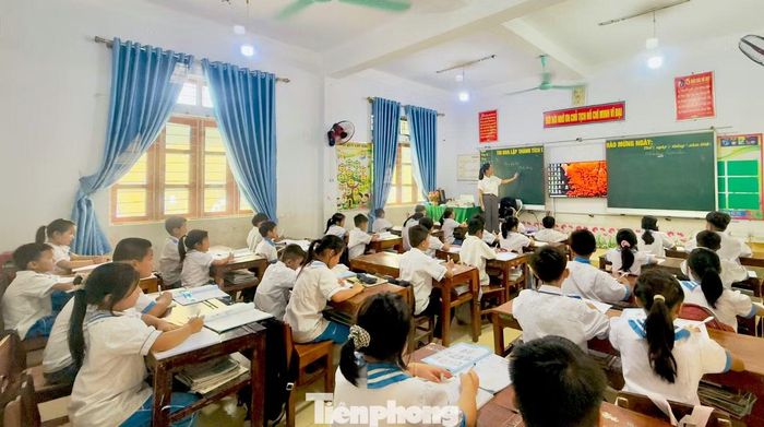 Khi nước rút, nhà trường sẽ lên kế hoạch dạy bù cho học sinh.