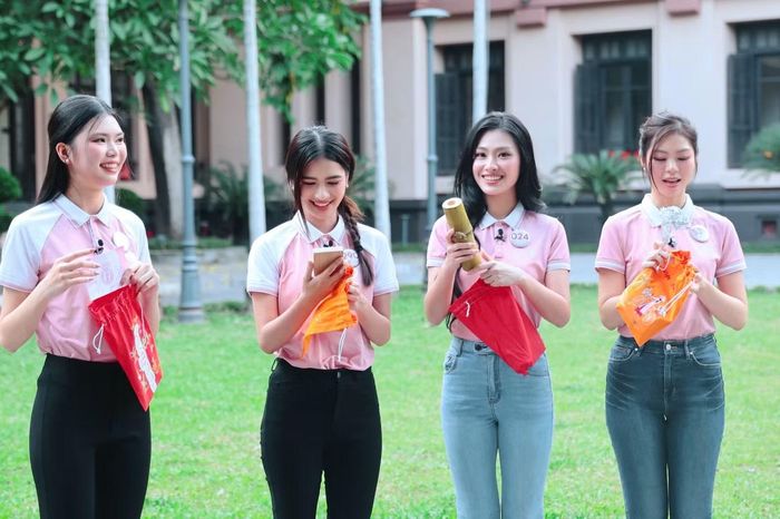 Bảo tàng Mỹ thuật Việt Nam đang lưu giữ nhiều tác phẩm hội họa, điêu khắc tiêu biểu cho di sản mỹ thuật Việt Nam, trong đó có 9 tác phẩm được công nhận là bảo vật quốc gia.