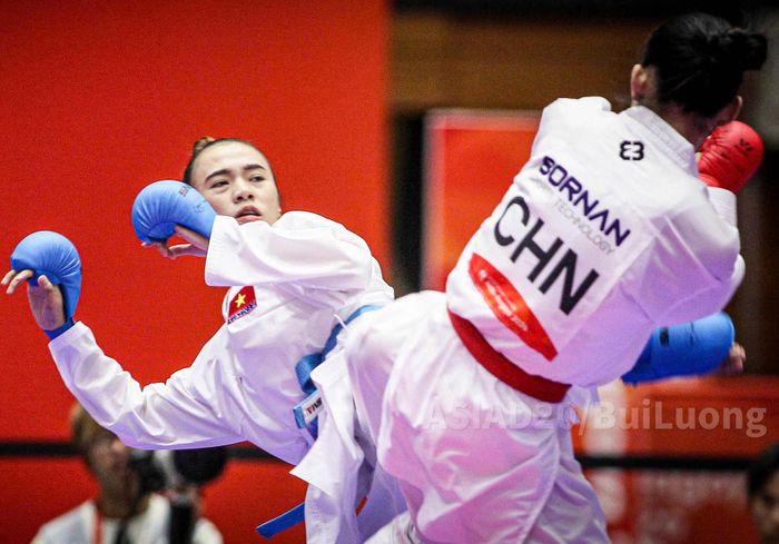 Nguyễn Thị Diệu Ly giành HCĐ Karate - Ảnh: Tam Ninh