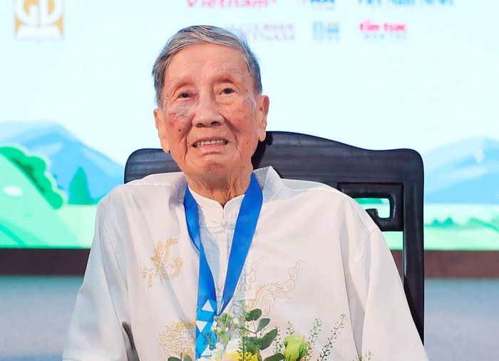 Nhạc sĩ Phạm Tuyên.
