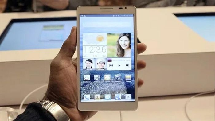 Một chiếc phablet từ đầu những năm 2010. Ảnh: India Today