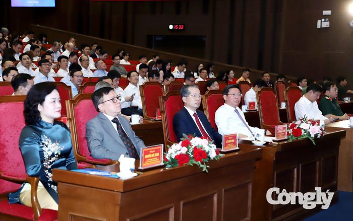 Bí thư Trung ương Đảng, Chánh án TANDTC Nguyễn Văn Quảng và các đồng chí Ủy viên Trung ương Đảng tham dự Lễ kỷ niệm