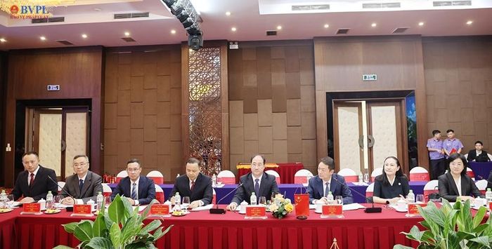  Thành viên Đoàn đại biểu VKSND Trung Quốc dự Tọa đàm.