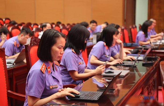 Các đại biểu tham dự tập huấn.