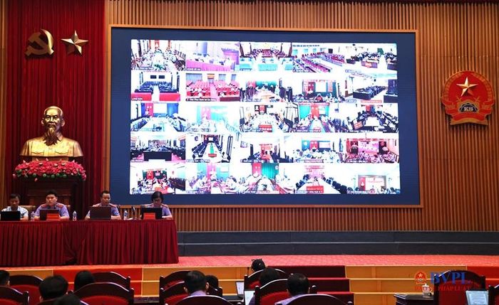 Buổi tập huấn được tổ chức theo hình thức trực tiếp tại trụ sở VKSND tối cao, kết nối trực tuyến đến các điểm cầu trong toàn Ngành.