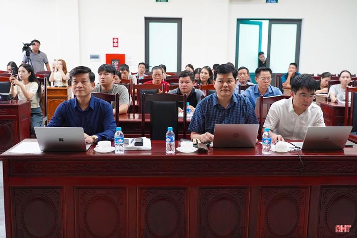 Tập huấn triển khai chương trình "địa phương số".