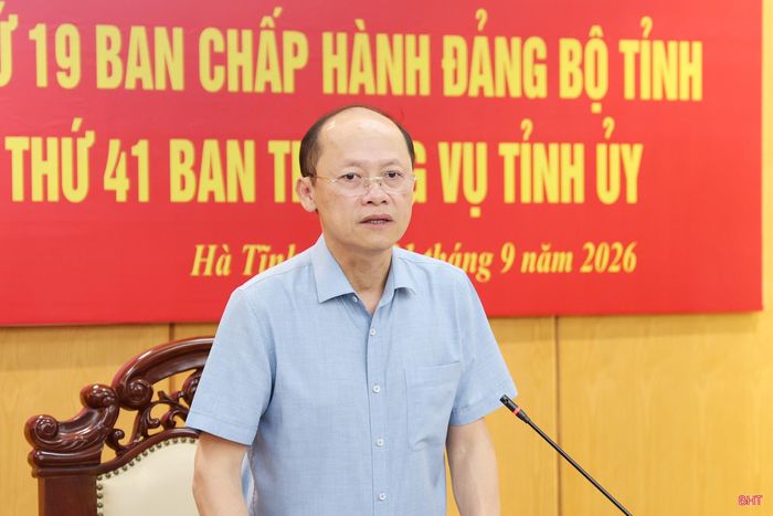 Đồng chí Nguyễn Hồng Lĩnh – Phó Bí thư Thường trực Tỉnh ủy, Chủ tịch HĐND tỉnh kết luận hội nghị.