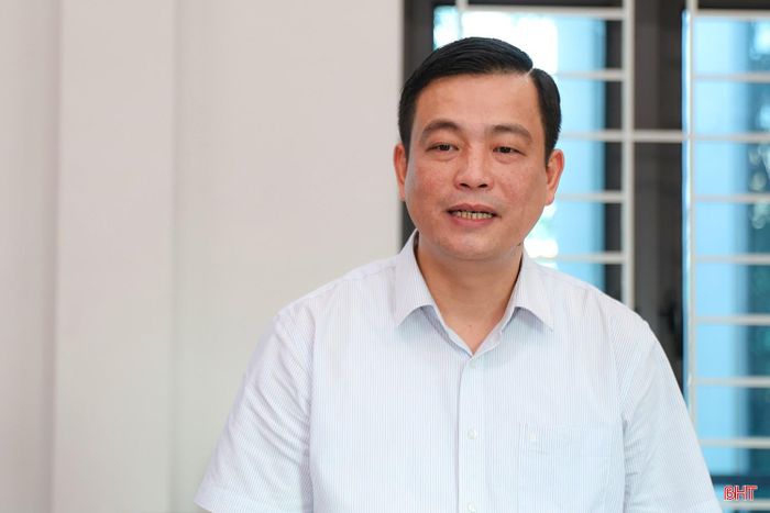 Đồng chí Nguyễn Thành Đồng - Ủy viên BTV Tỉnh ủy, Chủ tịch Ủy ban MTTQ tỉnh phát biểu tại buổi làm việc.