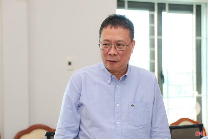 Giáo sư, Viện sĩ Châu Văn Minh - Phó Chủ tịch không chuyên trách Ủy ban Trung ương MTTQ Việt Nam, Chủ tịch Liên hiệp các Hội Khoa học và Kỹ thuật Việt Nam phát biểu tại buổi làm việc.